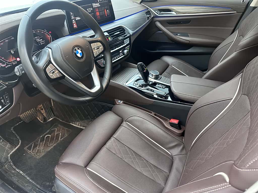 BMW 5 Series, 2023 8