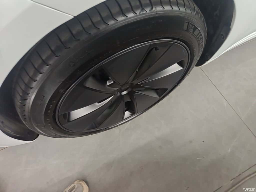 Tesla Model 3, 2024 25