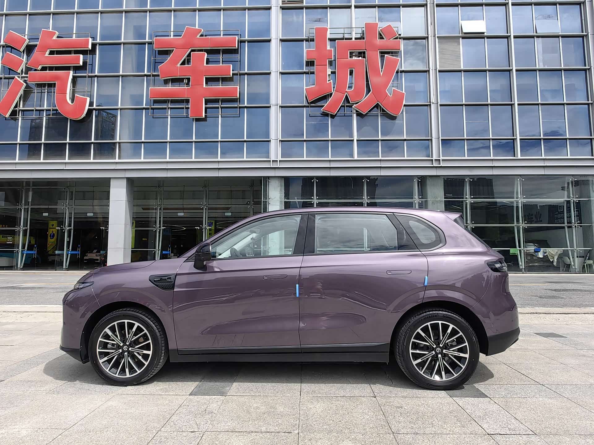 Leapmotor B10, 2025 все фото