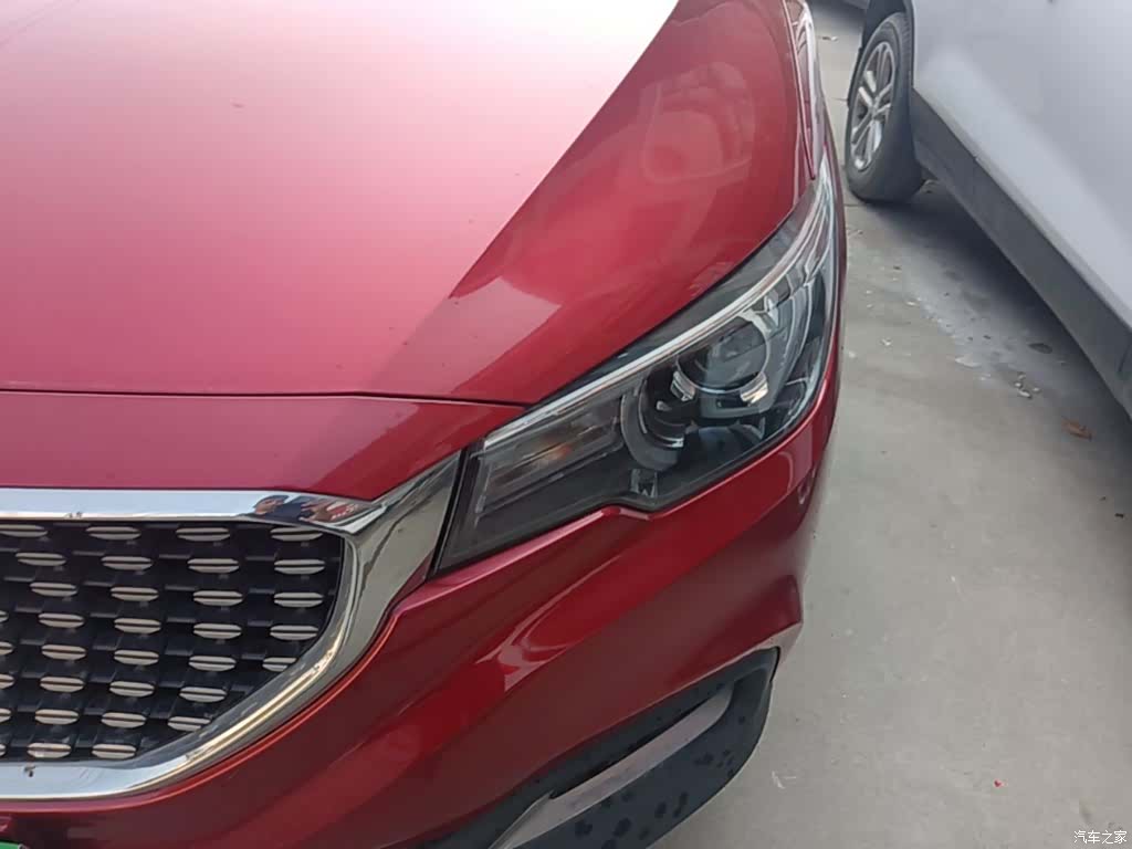 MG ZS, 2018 24