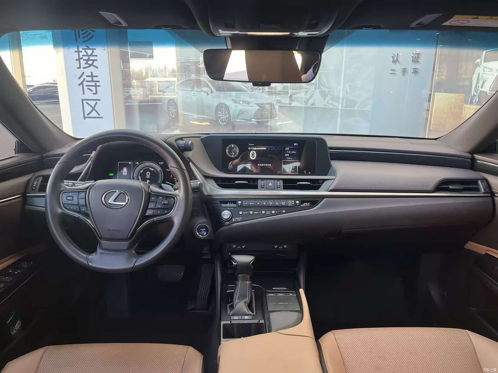 Lexus ES, 2022 8