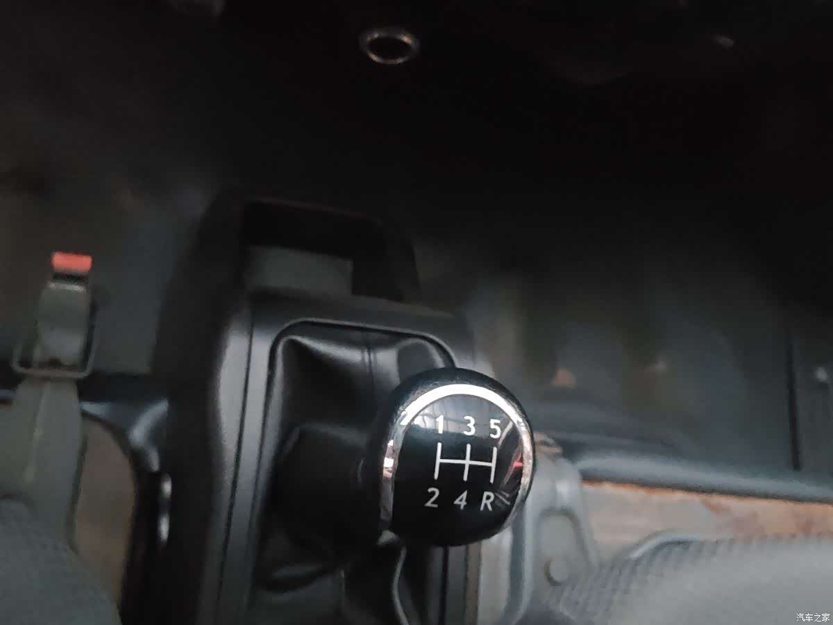 Wuling L3C, 2021 12