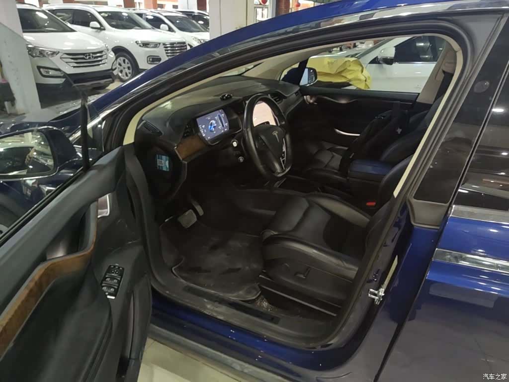 Tesla Model X, 2019 12