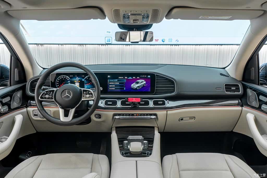 Mercedes-Benz GLE, 2023 25