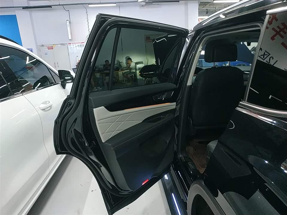 Volkswagen Tourang