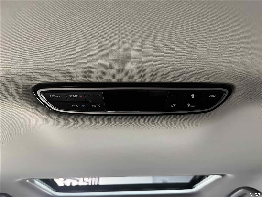 Trumpchi M8, 2021 17