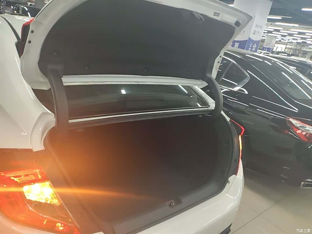 Honda Civic, 2016 19