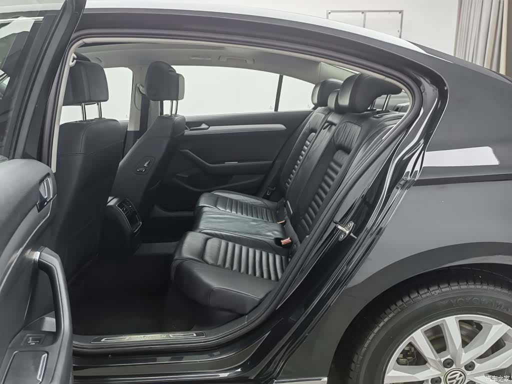 Volkswagen Magotan, 2016 15