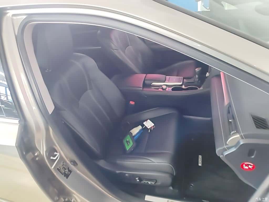 Lexus RX, 2022 25