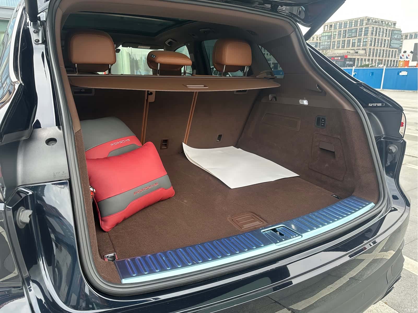 Porsche Cayenne, 2023 24