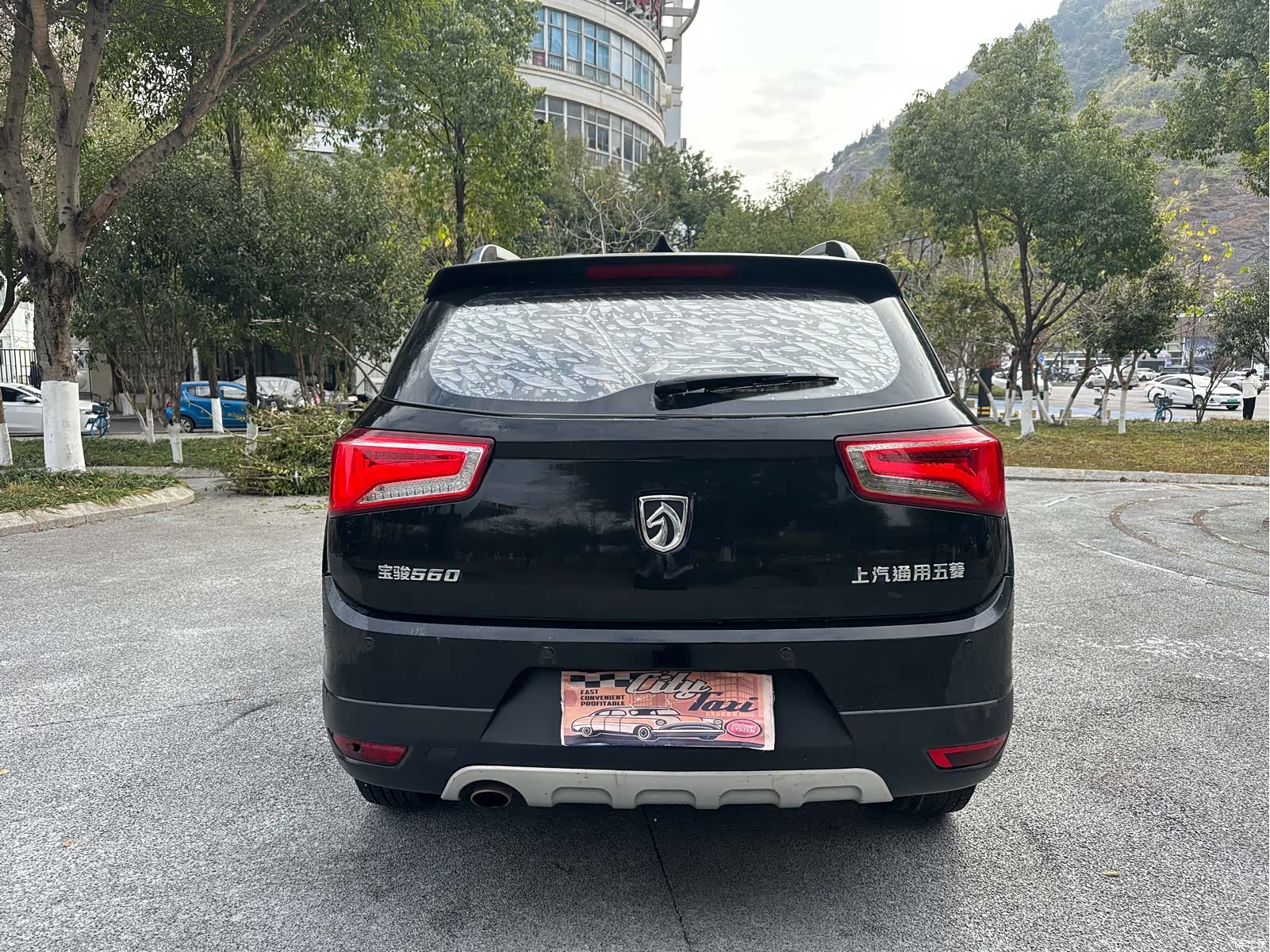 Wuling 560, 2016 4