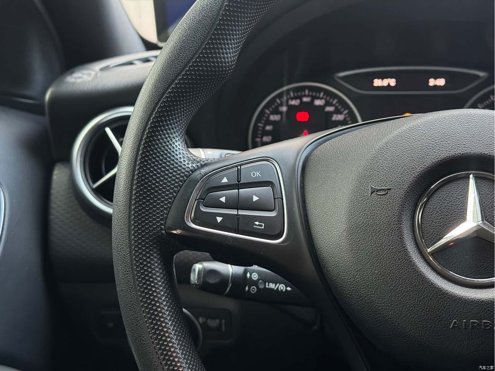 Mercedes-Benz A-Class, 2016 15