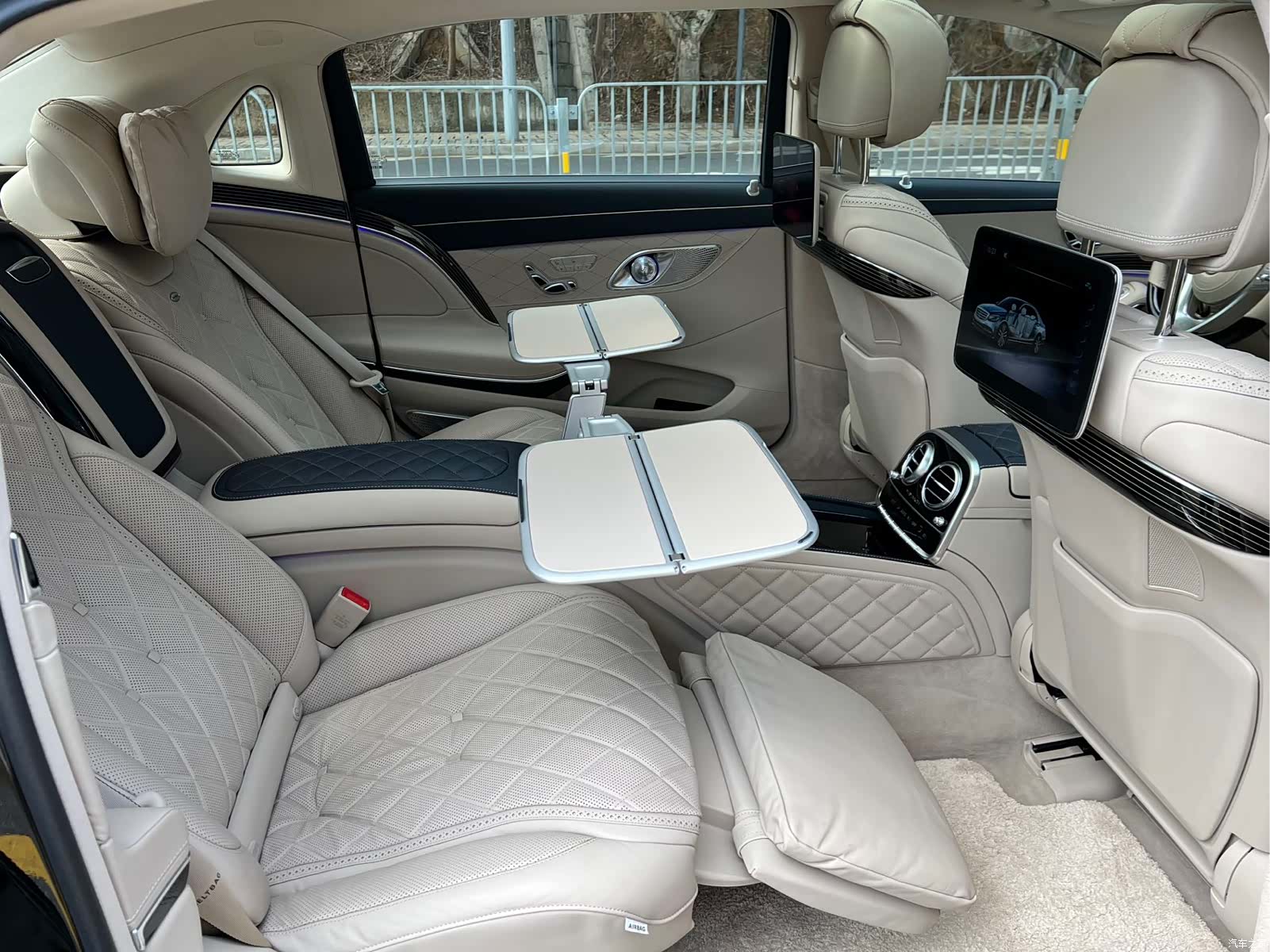 Maybach S-Class, 2019 18