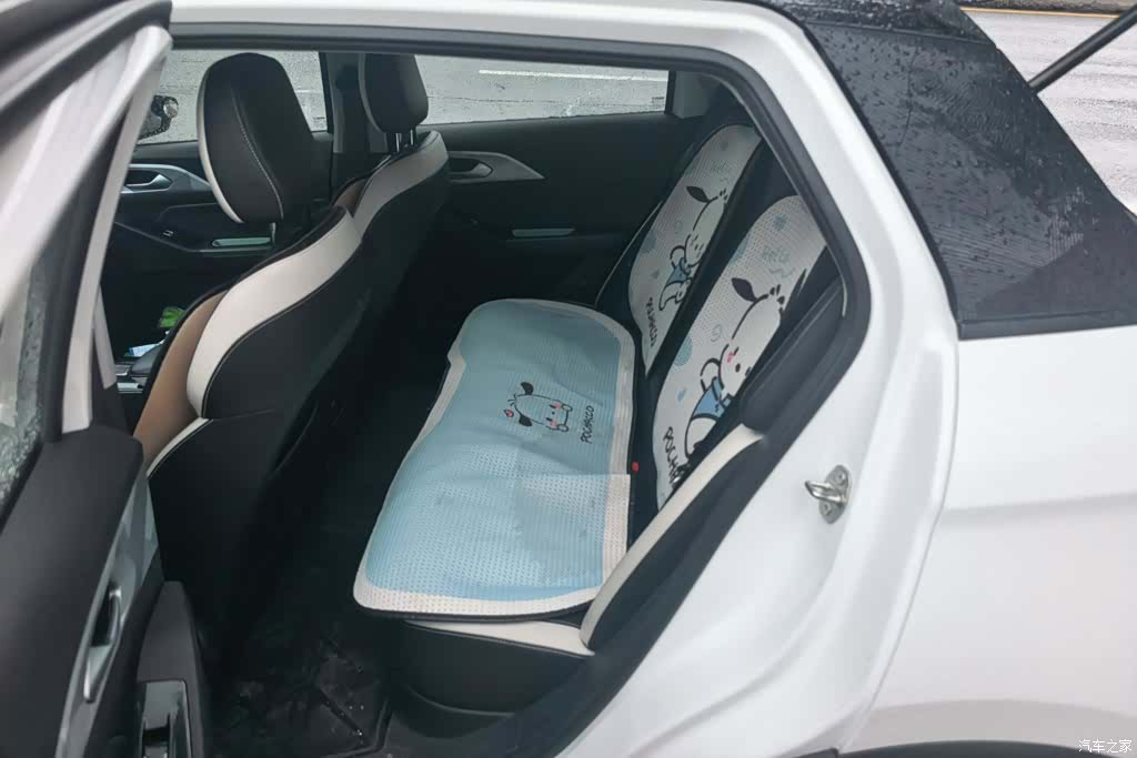 Geely E, 2024 11