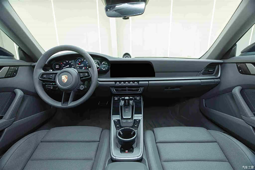 Porsche 911, 2024 18