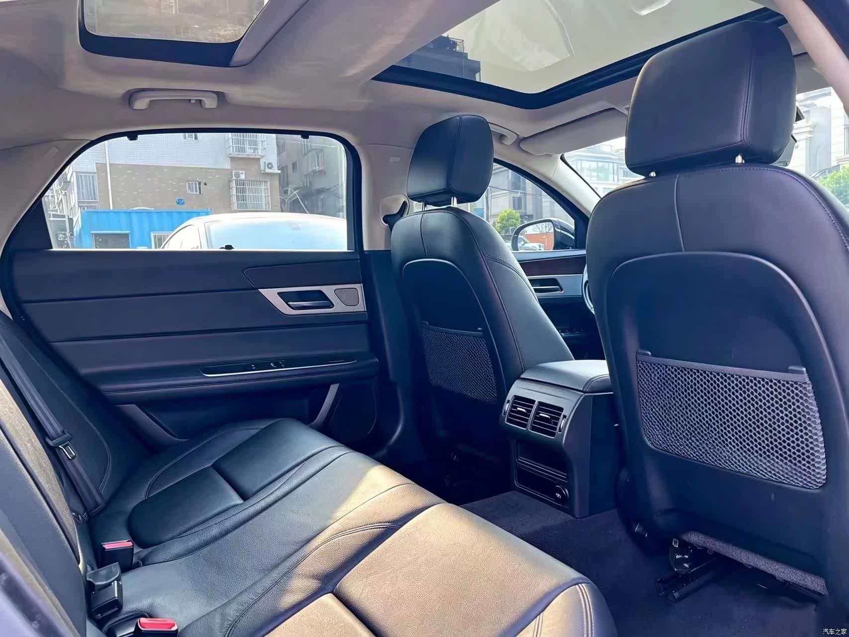 Land Rover XFL, 2018 15
