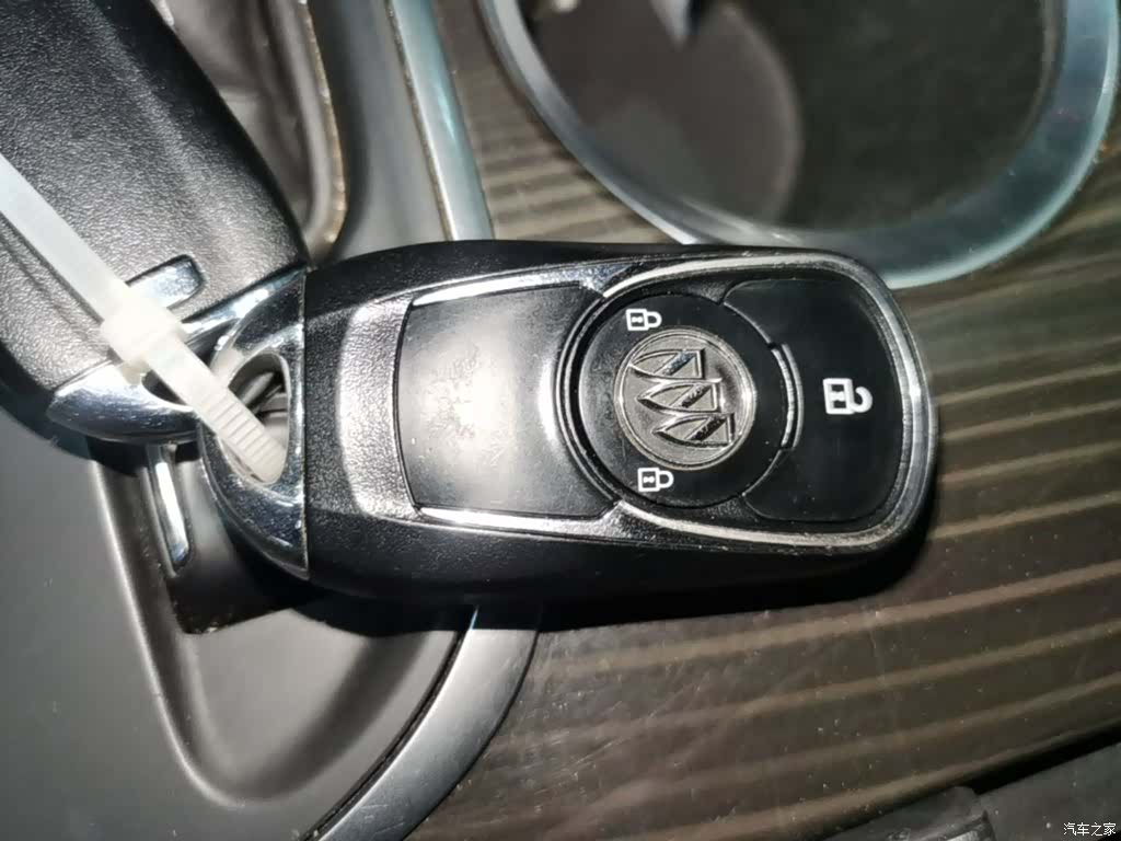 Buick Envision Plus, 2020 9