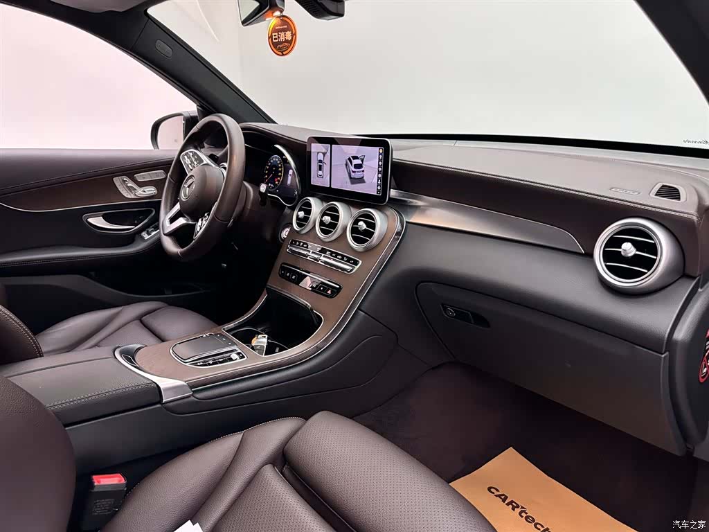 Mercedes-Benz GLC, 2022 11