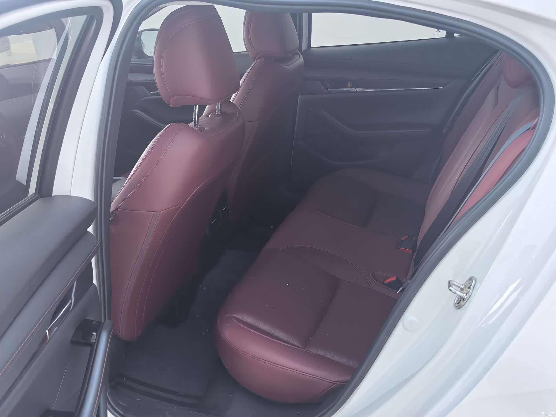 Mazda Mazda3, 2024 8