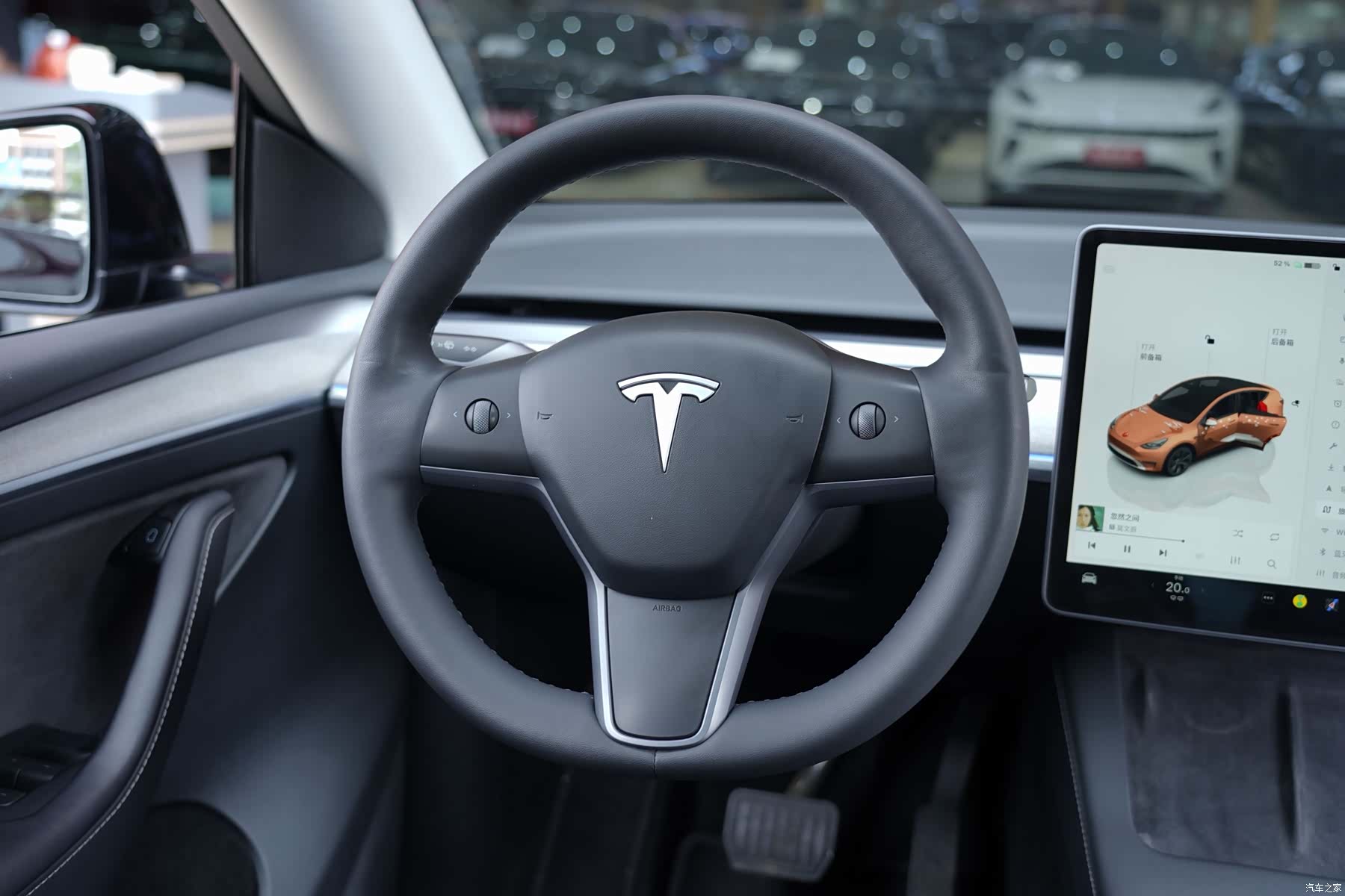 Tesla Model Y, 2024 10