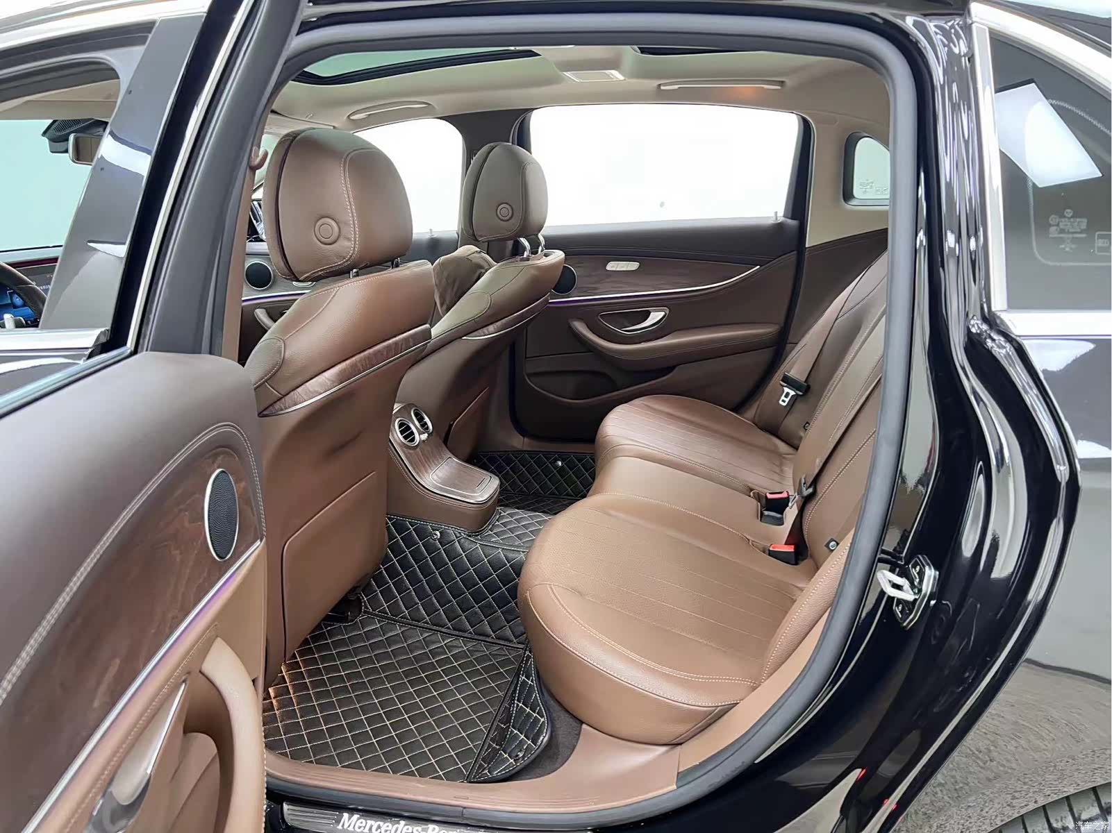 Mercedes-Benz E-Class, 2021 7