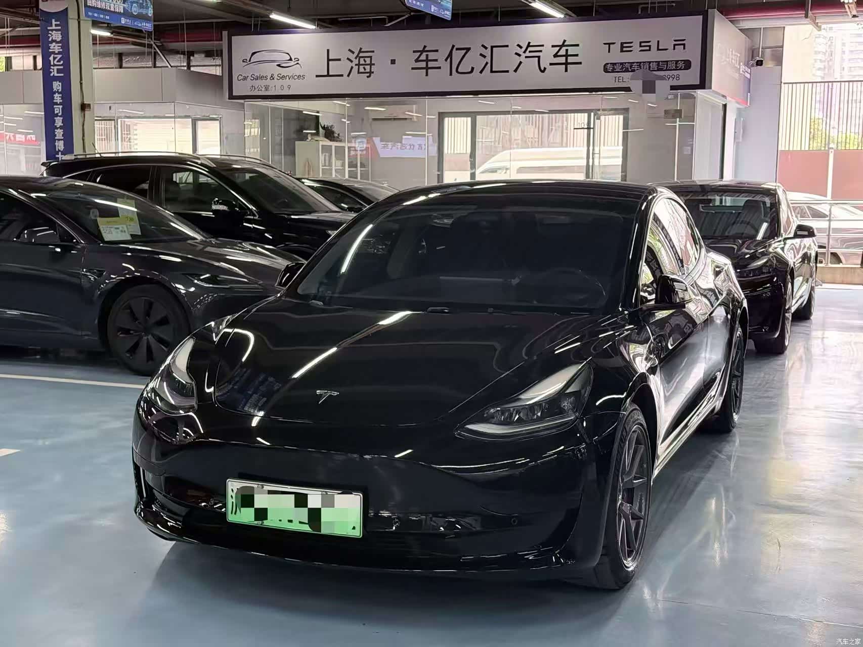 Tesla Model 3, 2022 1