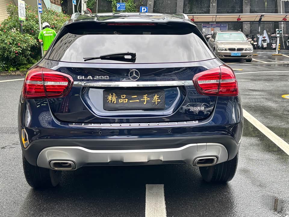Mercedes-Benz GLA