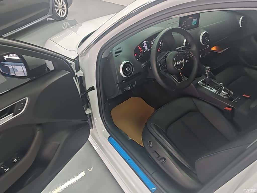 Audi A3, 2019 16