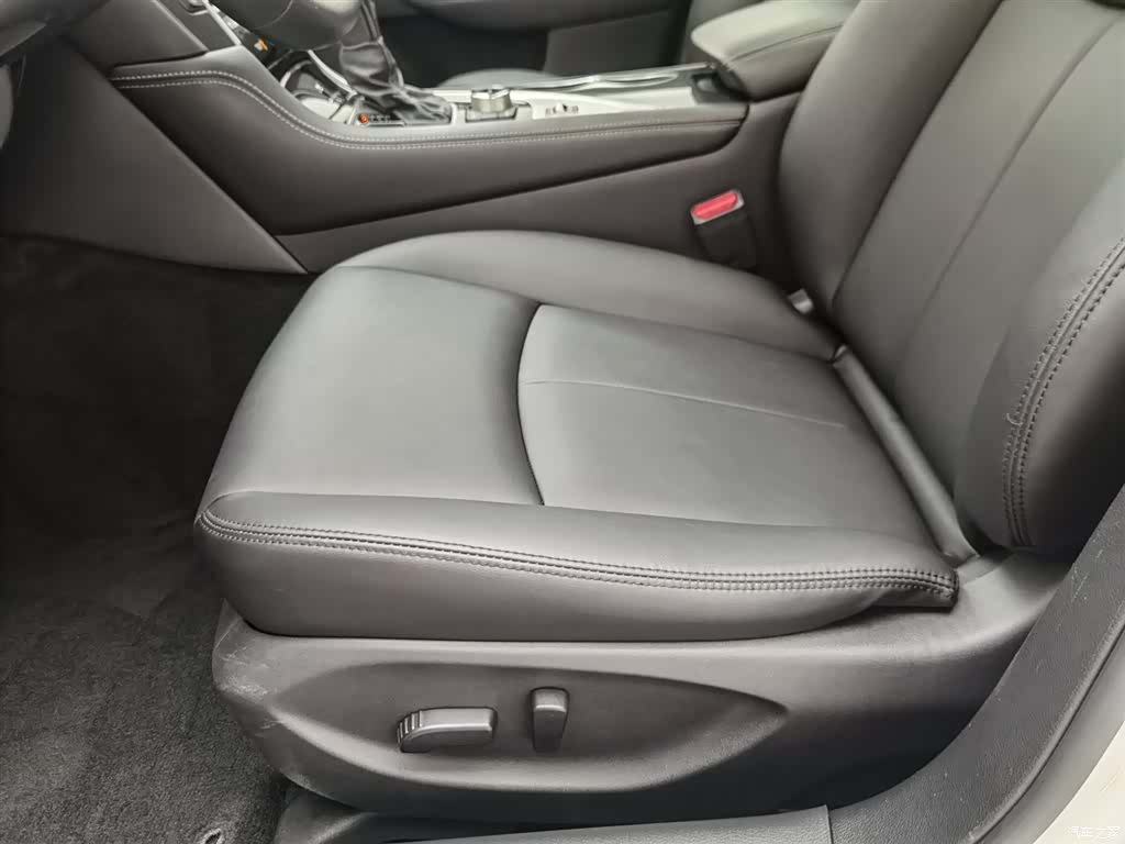 Infiniti Q50L, 2019 20