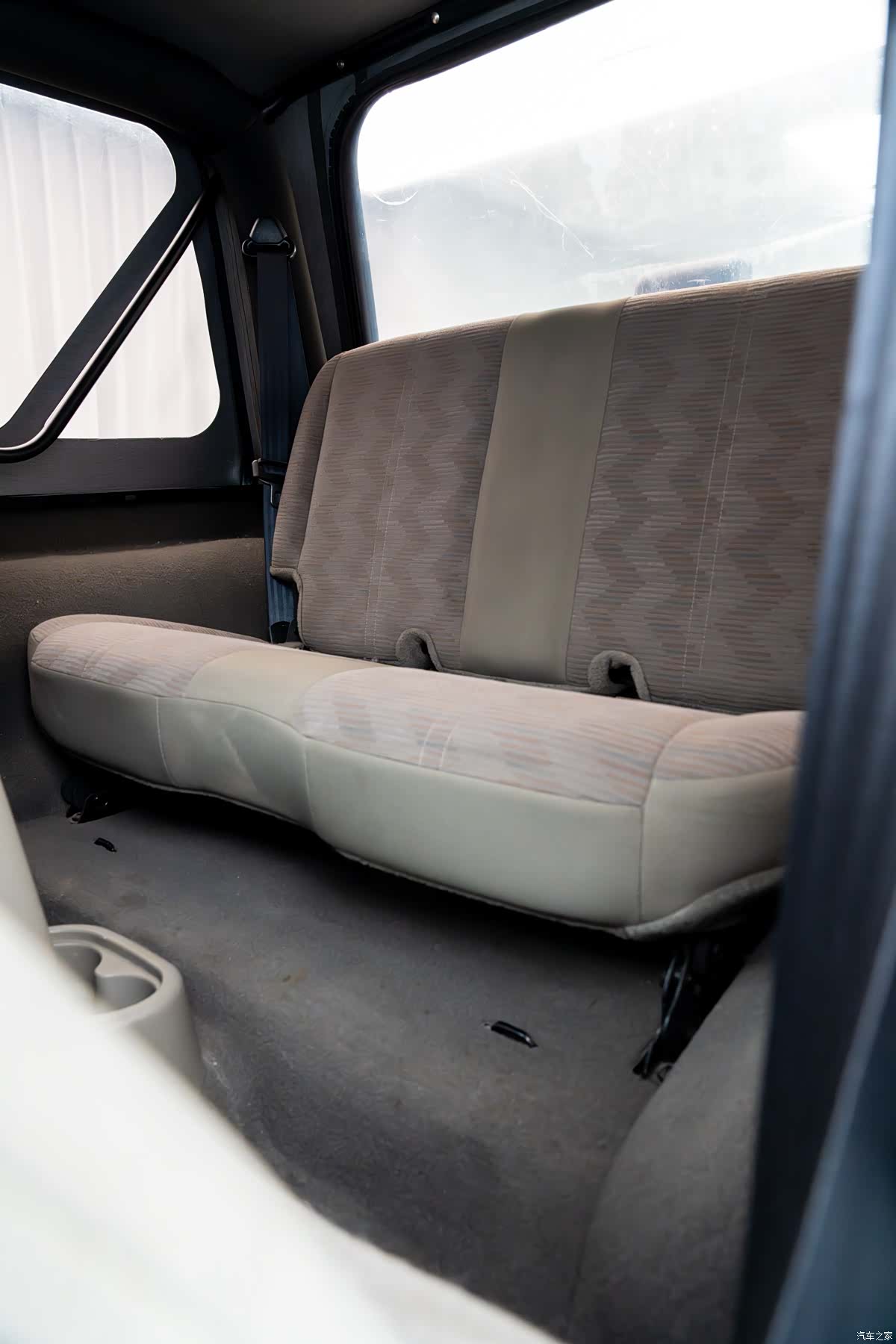 Jeep Wrangler, 2003 14