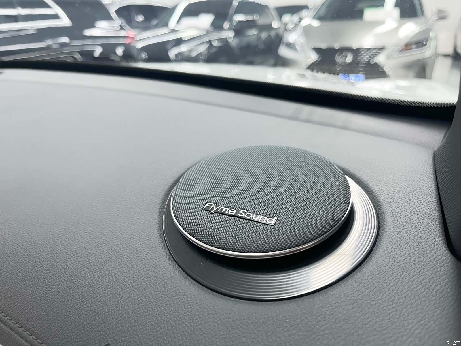 Geely 7, 2025 14