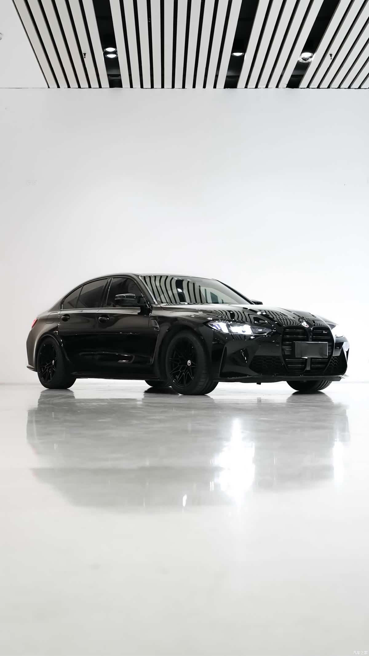 BMW M3, 2023 все фото