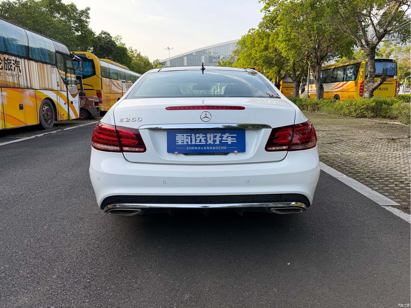 Mercedes-Benz E-Class, 2014 4