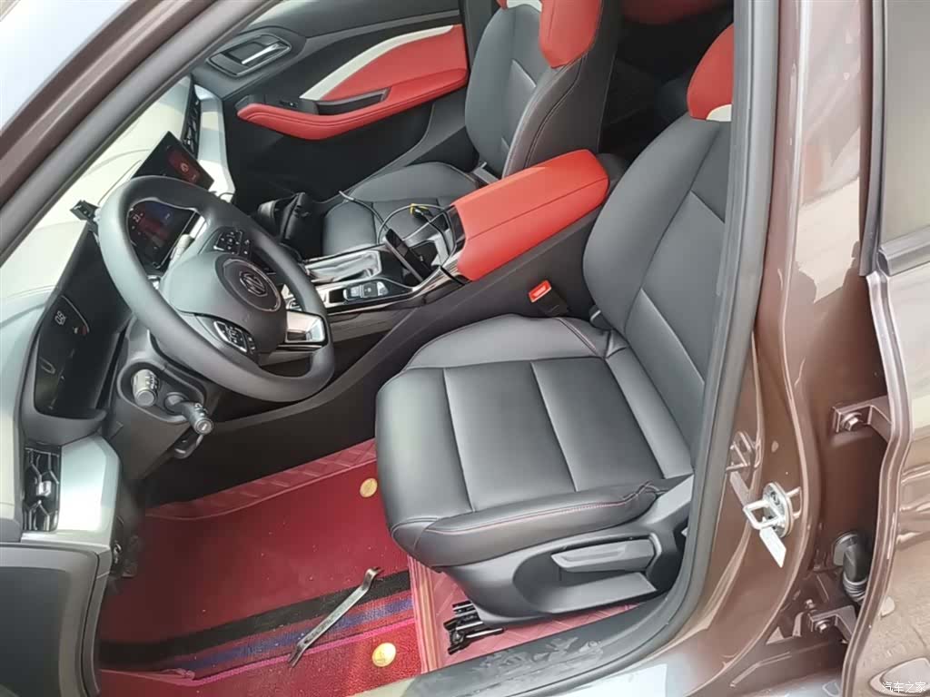 MG MG5, 2024 15