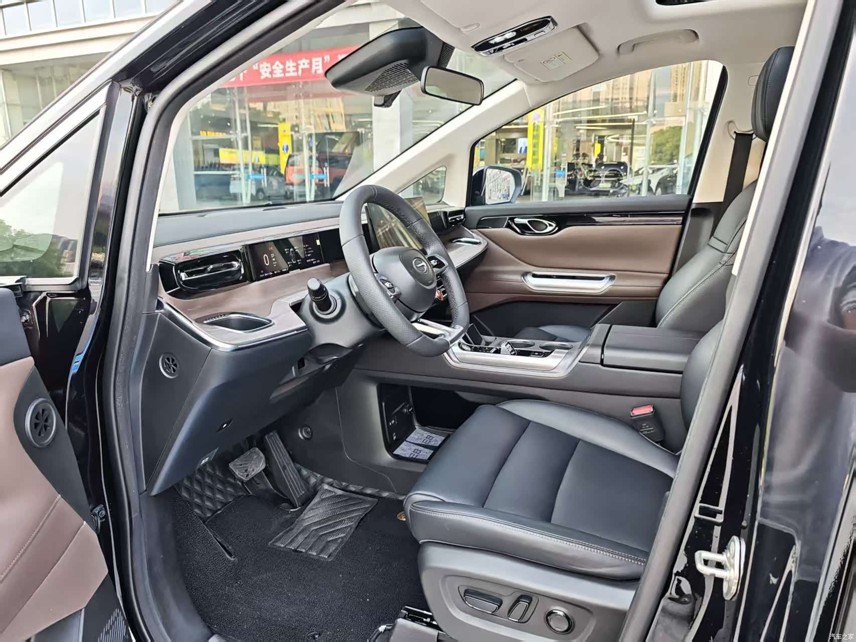 Trumpchi E8, 2024 16