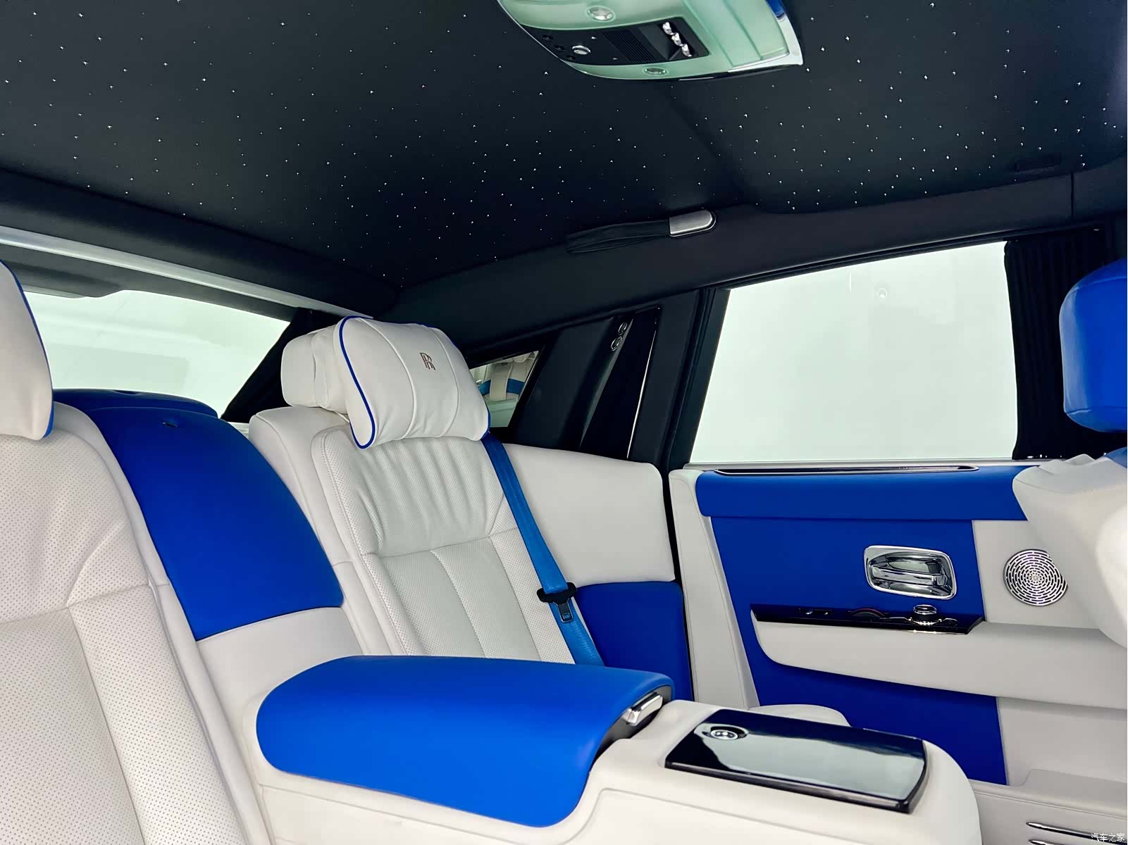 Rolls-Royce Phantom, 2012 4