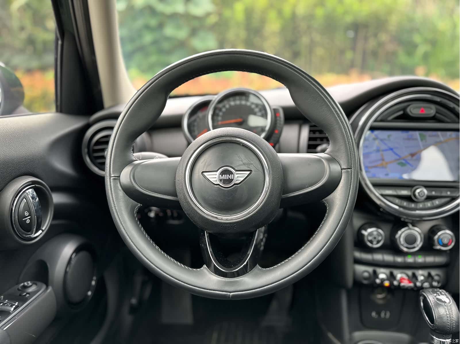Mini ONE, 2016 20