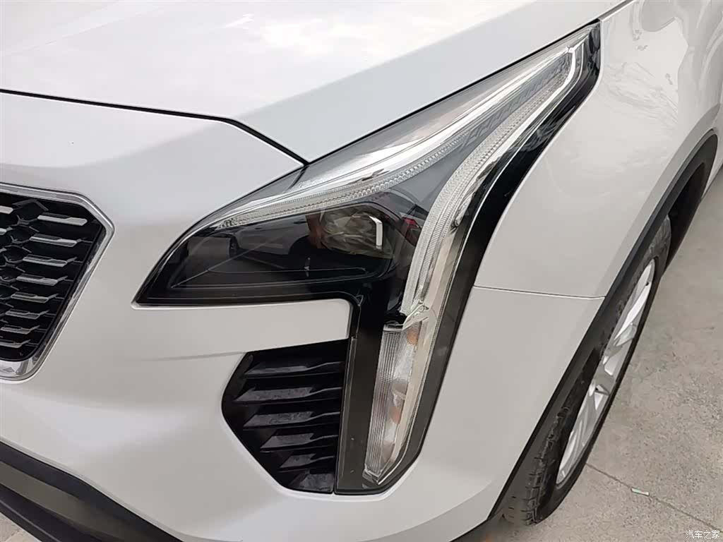 Cadillac XT4, 2023 24