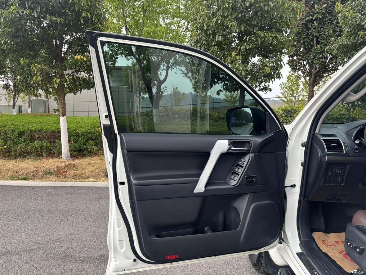 Toyota Prado, 2017 21