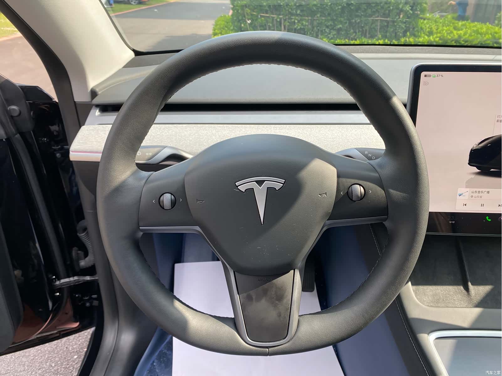 Tesla Model Y, 2023 8
