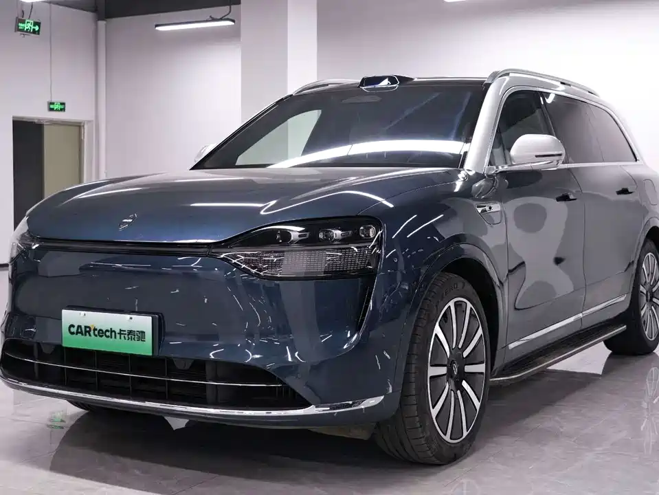 AITO Ask the world M9