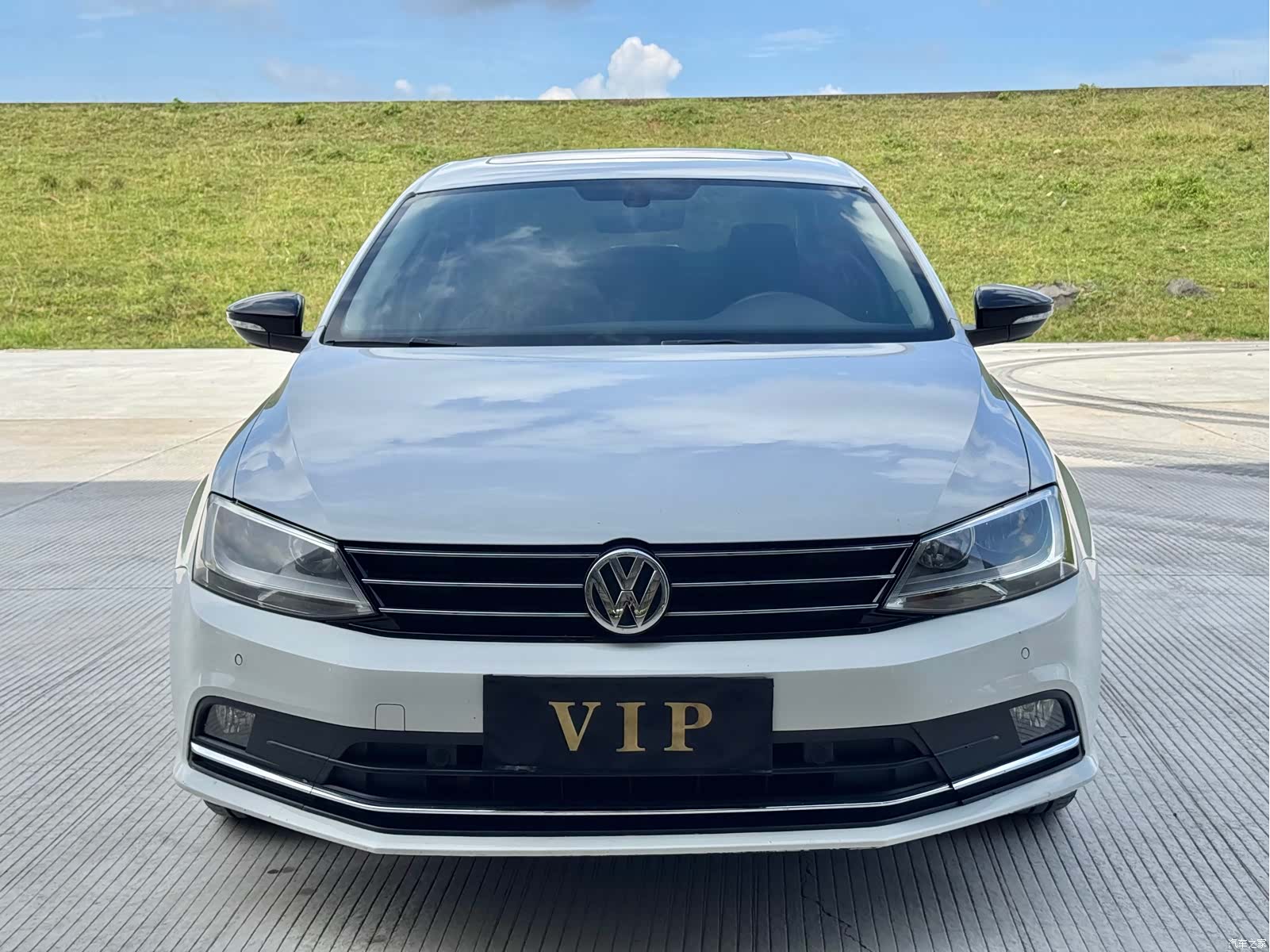 Volkswagen Sagitar, 2018 2
