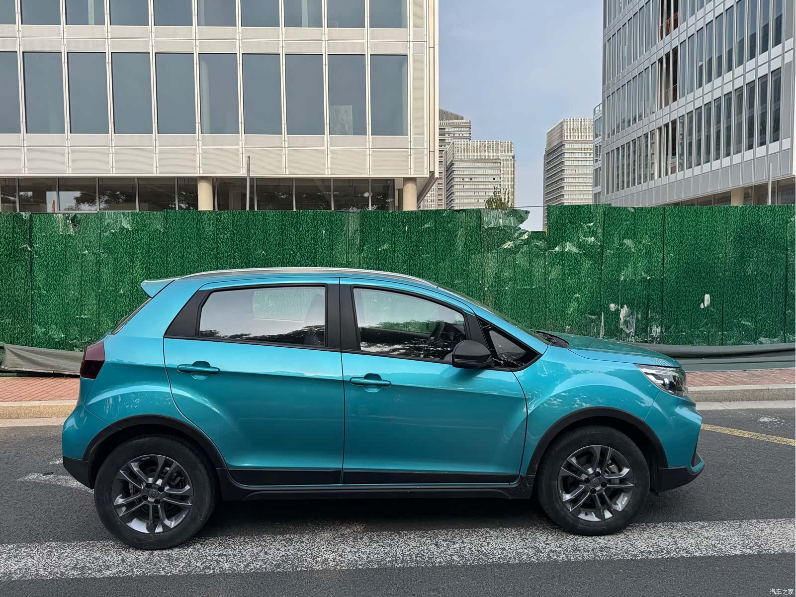 Geely X3, 2021 4