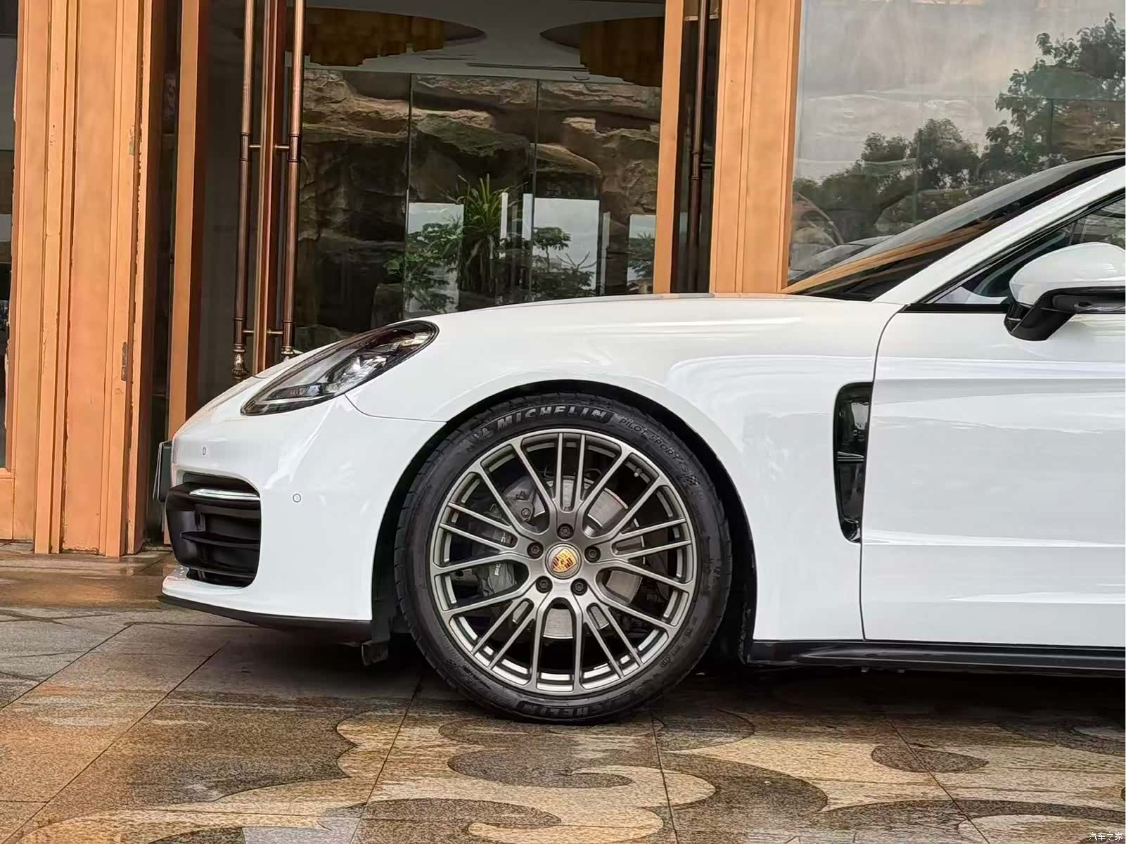 Porsche Panamera, 2024 4