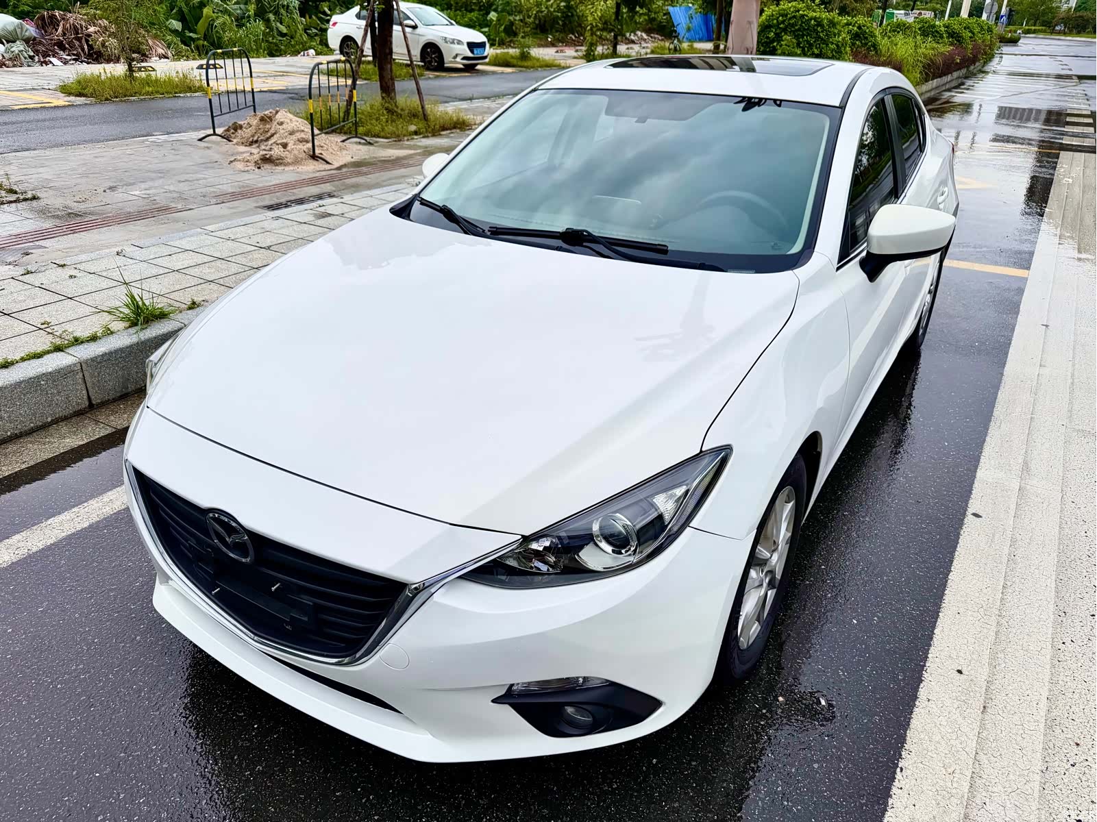 Mazda Mazda3, 2016 1