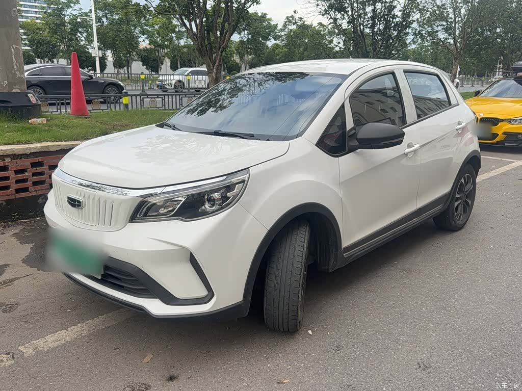 Geely EX3, 2022 2