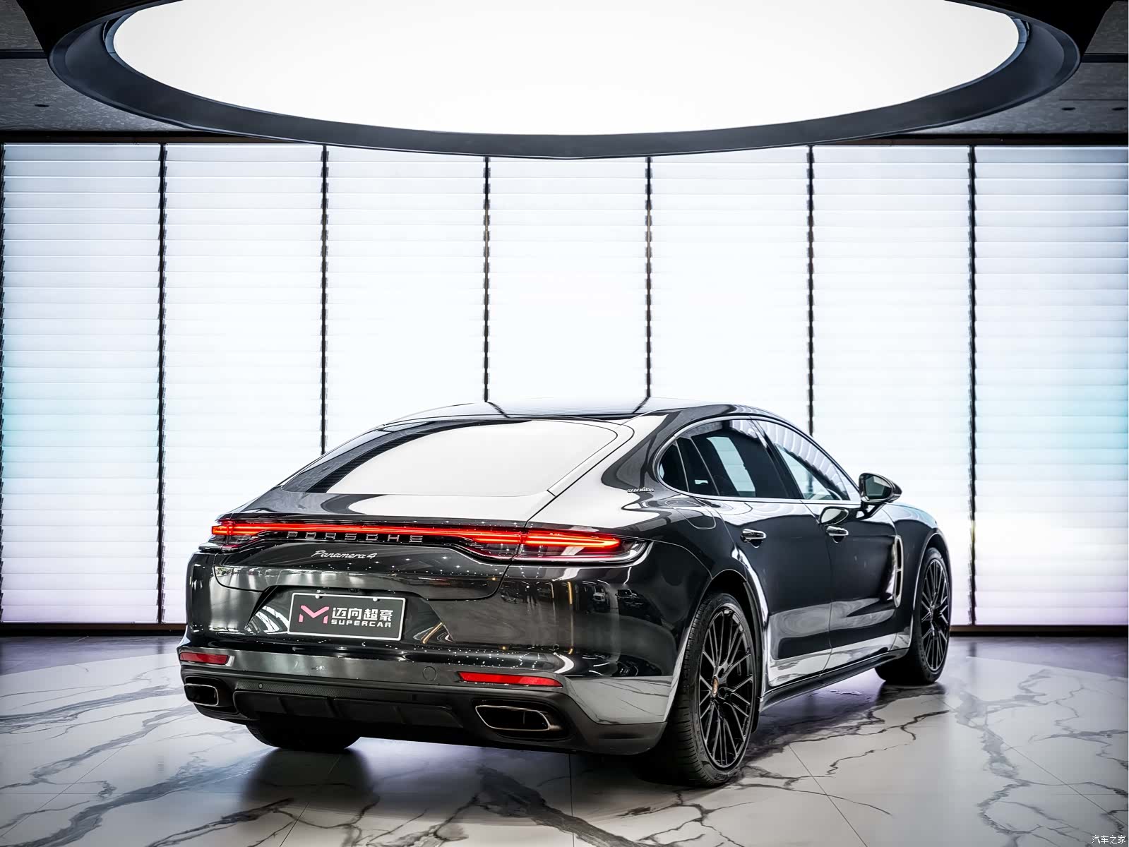 Porsche Panamera, 2023 все фото