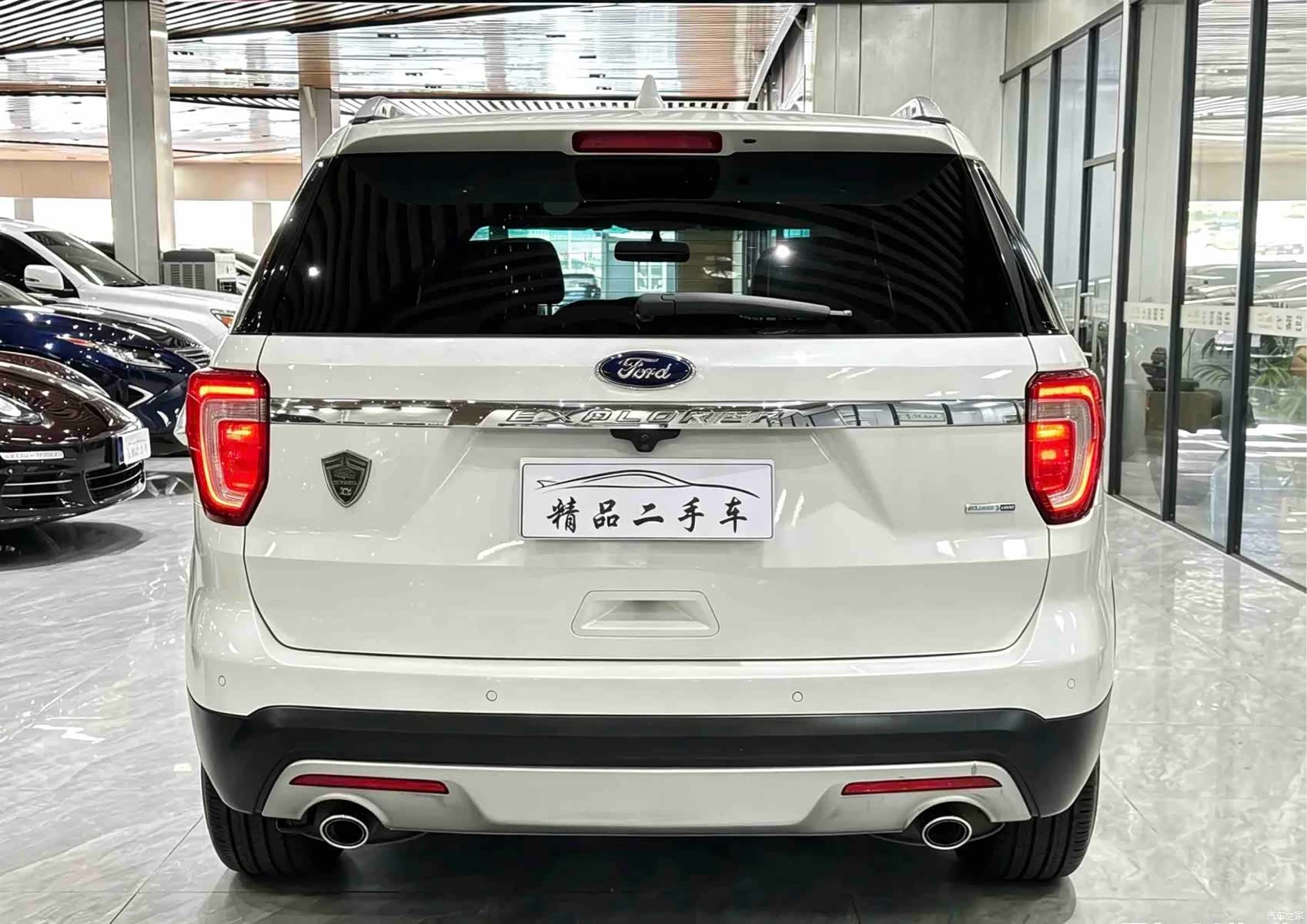 Ford Explorer, 2015 все фото