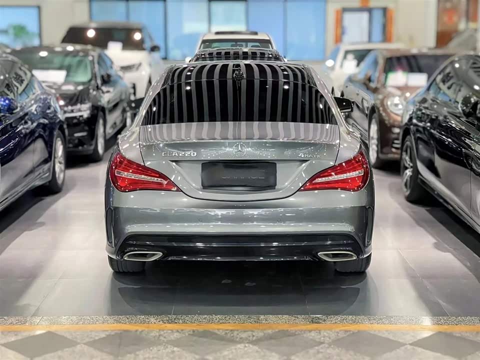 Mercedes-Benz CLA