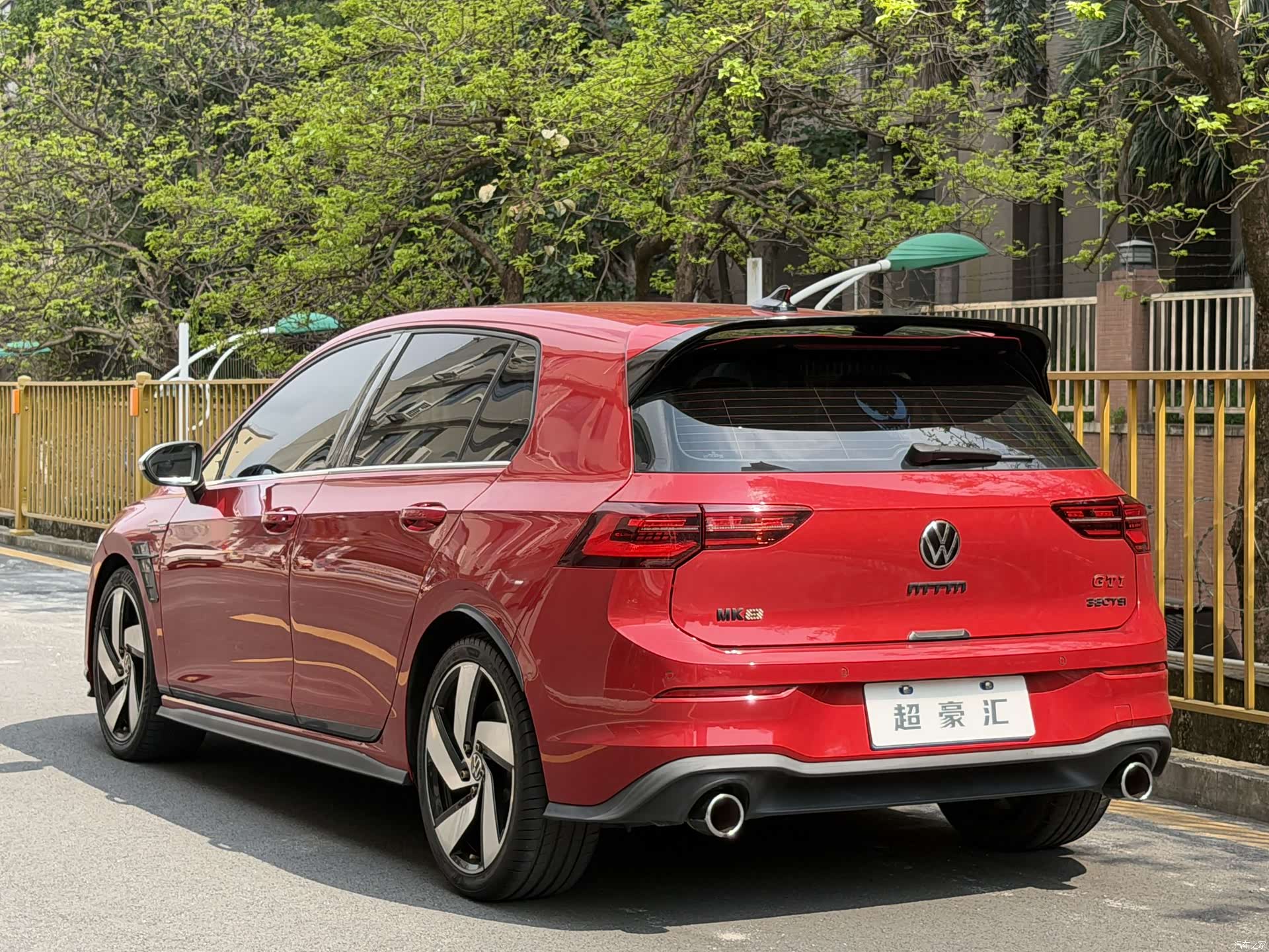 Volkswagen Golf, 2022 3
